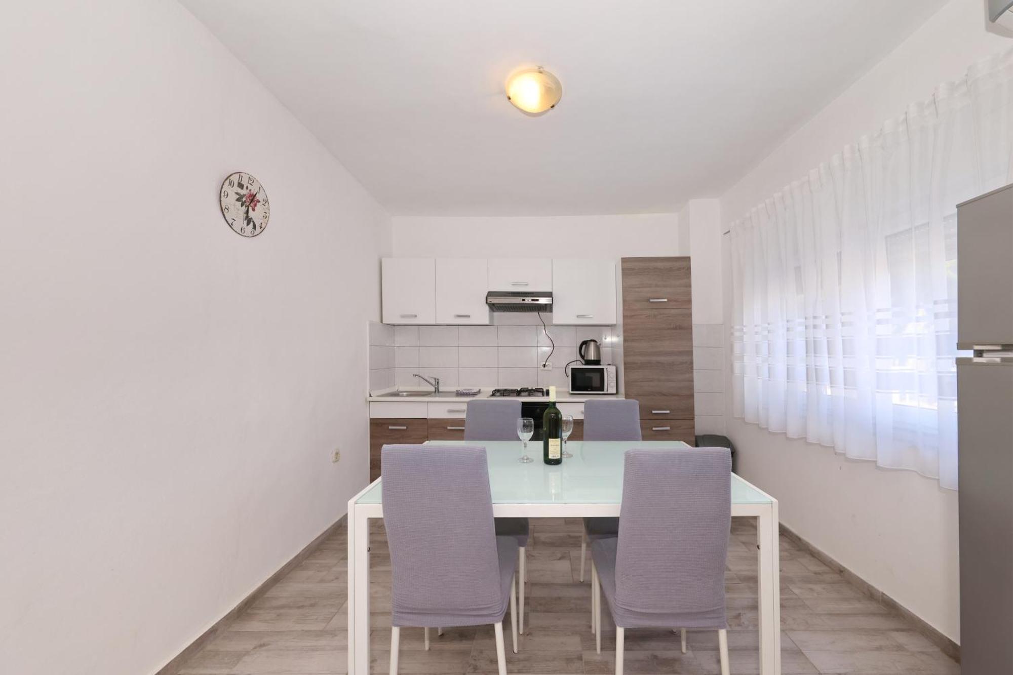 Apartment Mirela Zadar Buitenkant foto